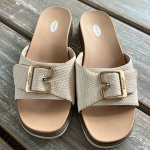 Dr Scholl’s Buckle Strap Slide